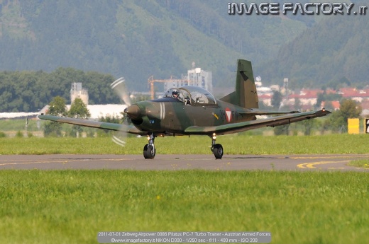 2011-07-01 Zeltweg Airpower 0886 Pilatus PC-7 Turbo Trainer - Austrian Armed Forces